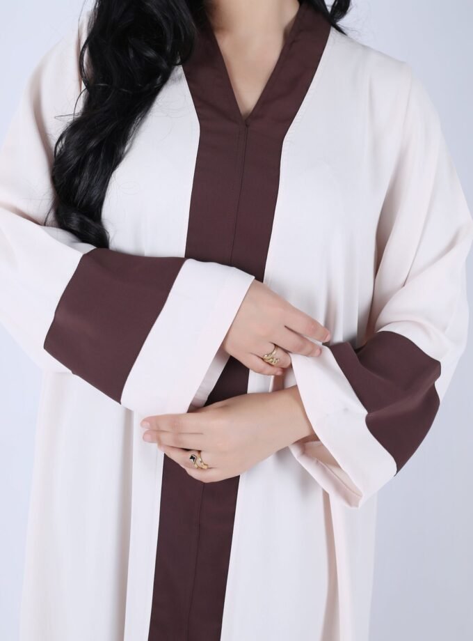 Abaya Sahar